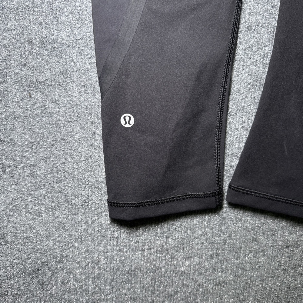 Lululemon Black Capri Legging Sz 4 - Picture 2 of 9